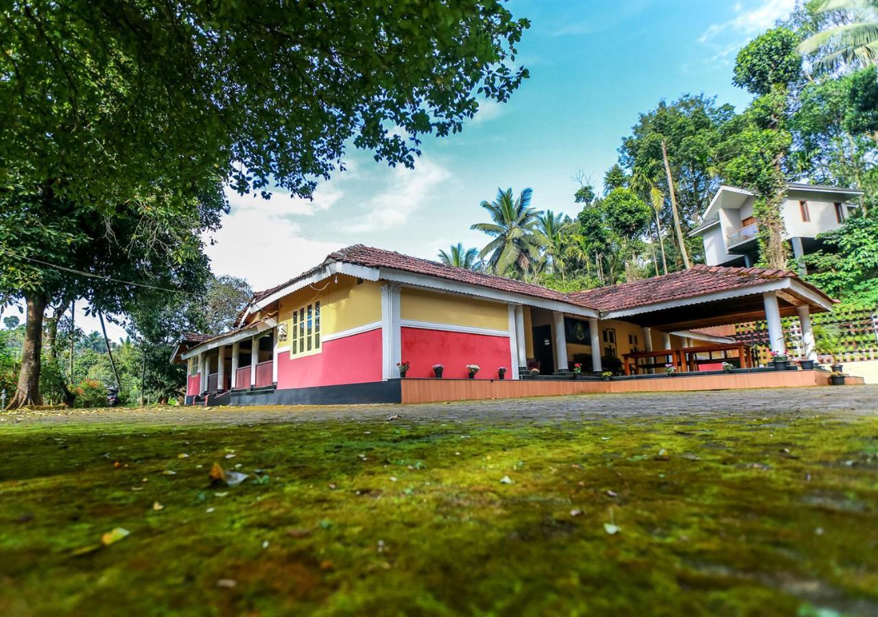 Chandragiri Wayanad Pool Bungalow By Voye Homes Vaduvanchal Exteriör bild