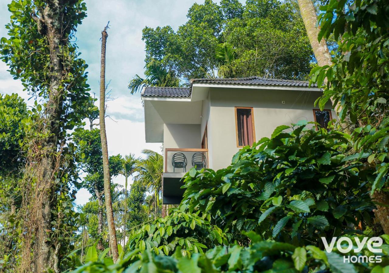 Chandragiri Wayanad Pool Bungalow By Voye Homes Vaduvanchal Exteriör bild